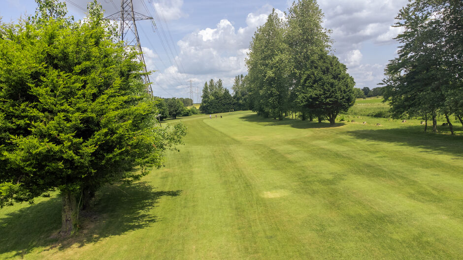 Golf hole 15 on golf course in Hampshire